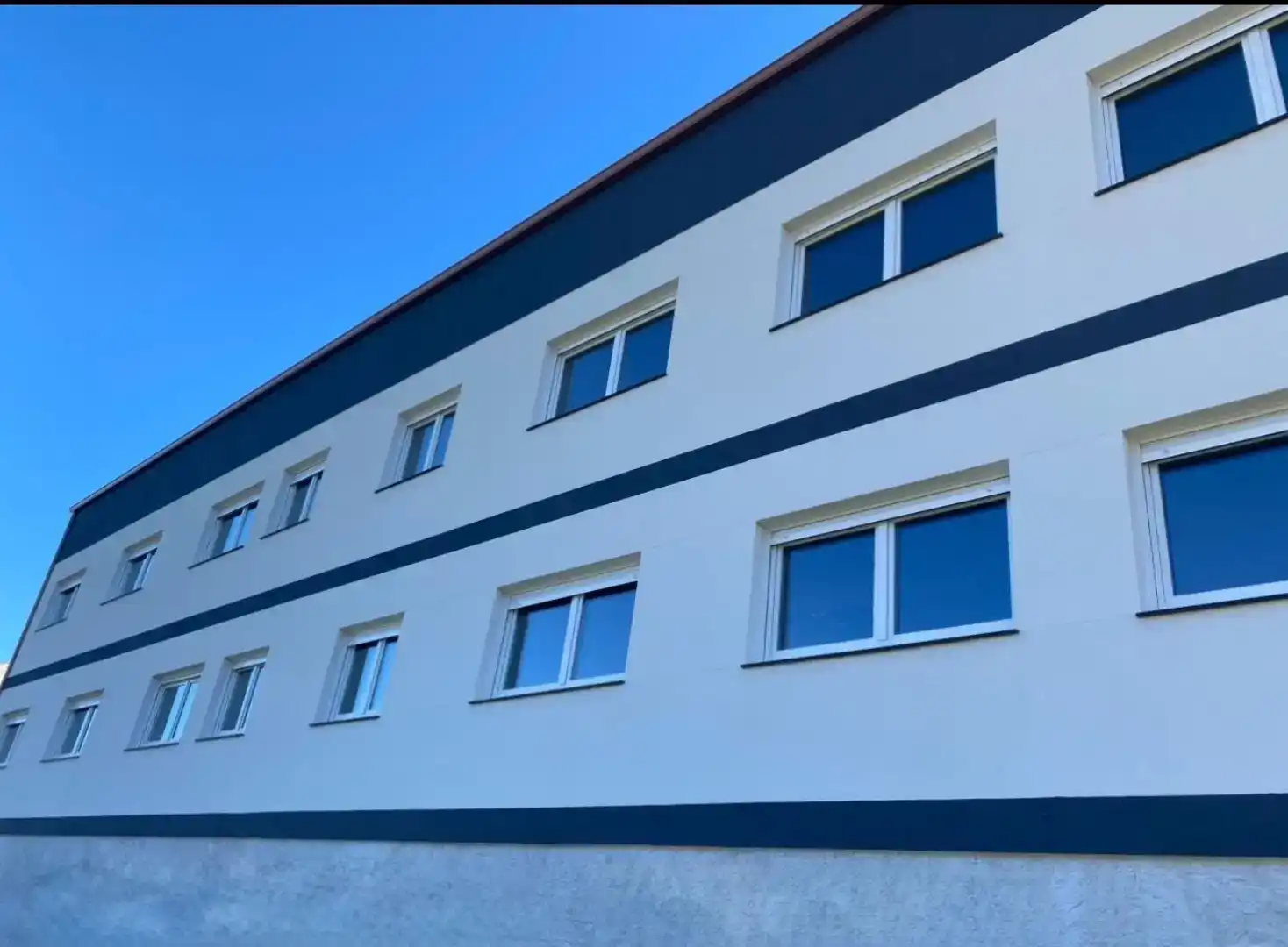 Vista exterior de Pis en venda en Fisterra amb Jardí privat i Balcó