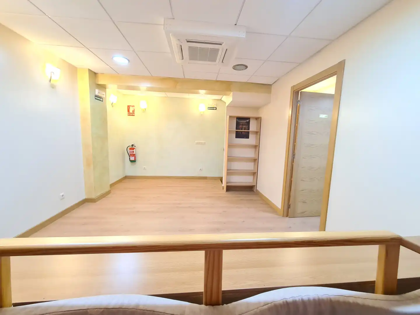 VILLAVA LOCAL145 M2 REFORMADO 2 PLANTAS 130.000 EUROS, imatge 3