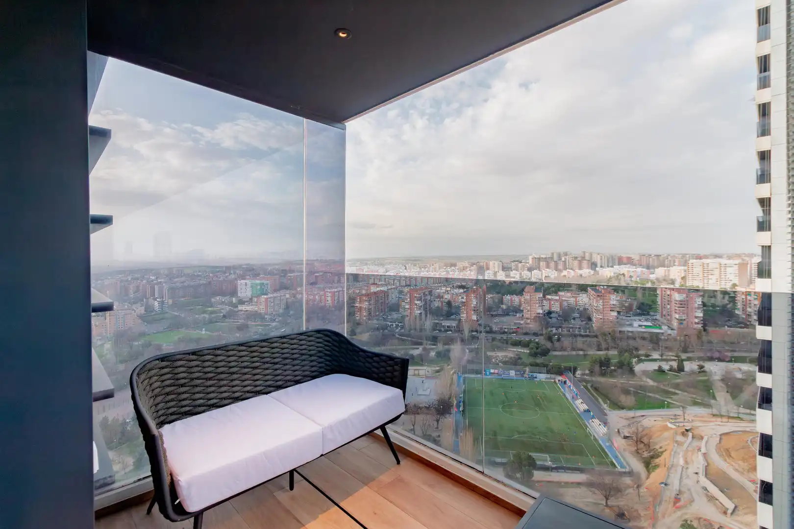 Terraza de Apartamento en venta en Madrid con Calefacción, Jardín privado y Piscina comunitaria