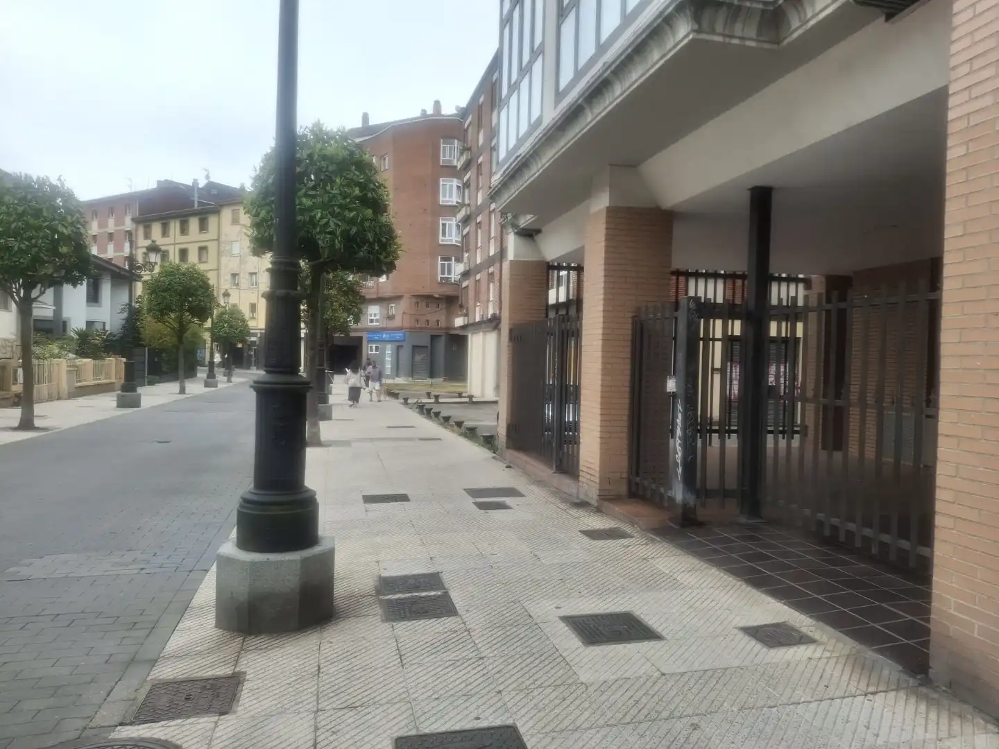 Exterior view of Garage for rent in Vallobín - La Florida