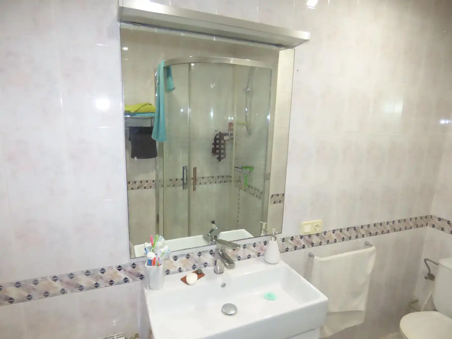 Bathroom of Flat for sale in Pineda de Mar  with Heating, Terrace and Balcony