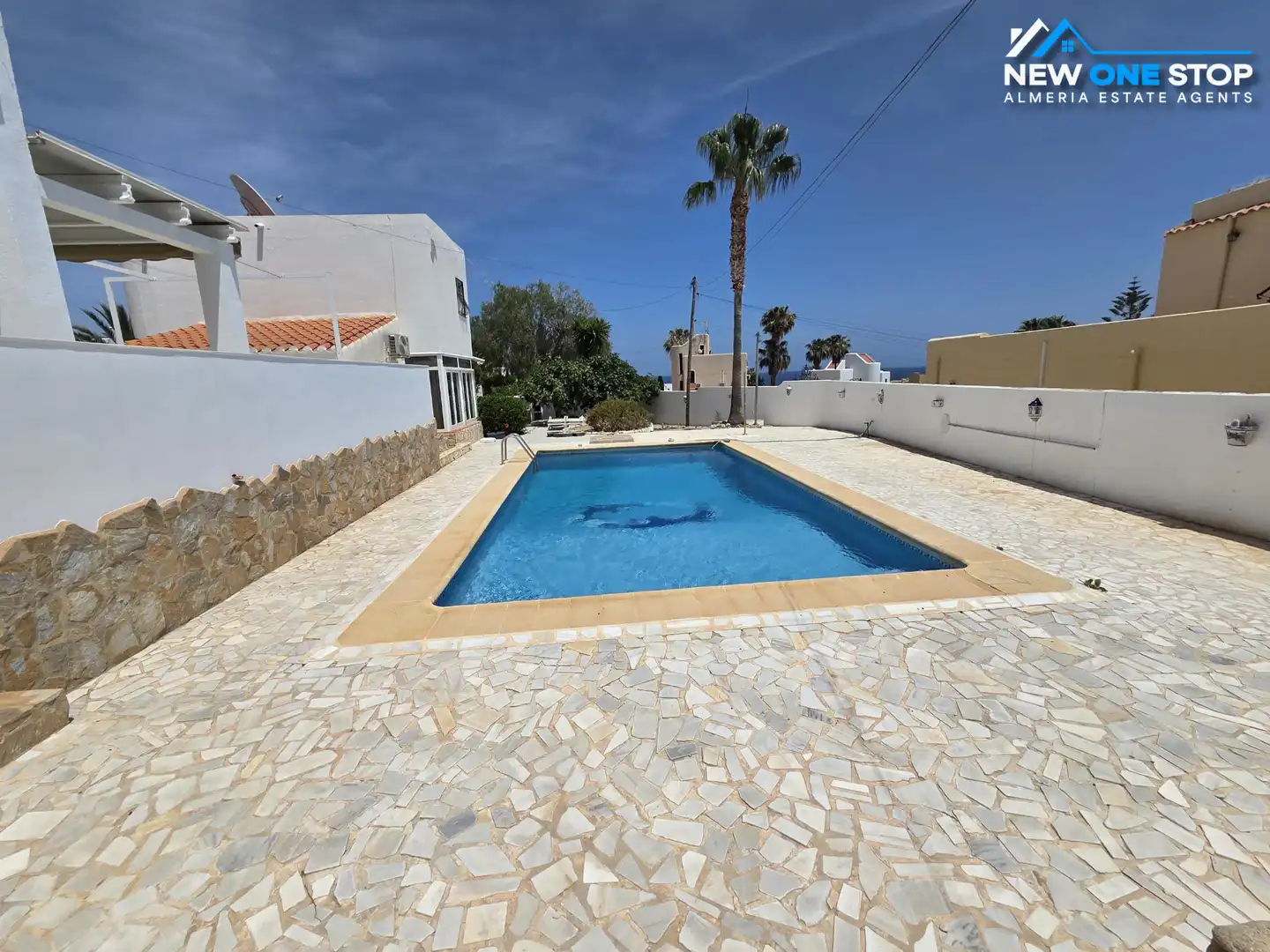 Swimming pool of Houses for sale in Mojácar  with Air Conditioner, Terrace and Storage room