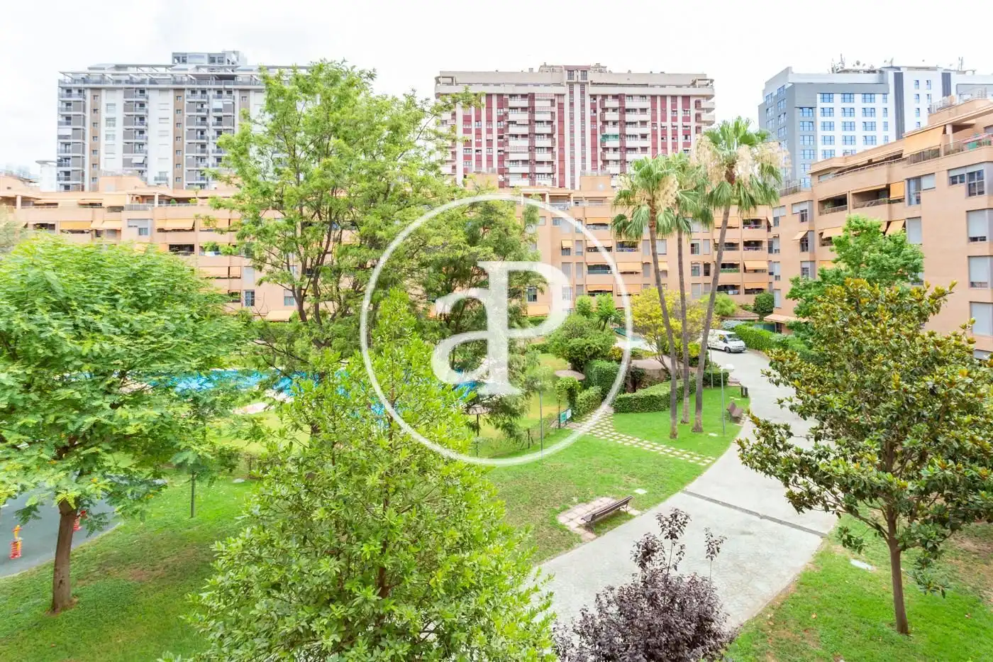 Exterior view of Flat for rent in Valencia  with Air Conditioner, Heating and Private garden