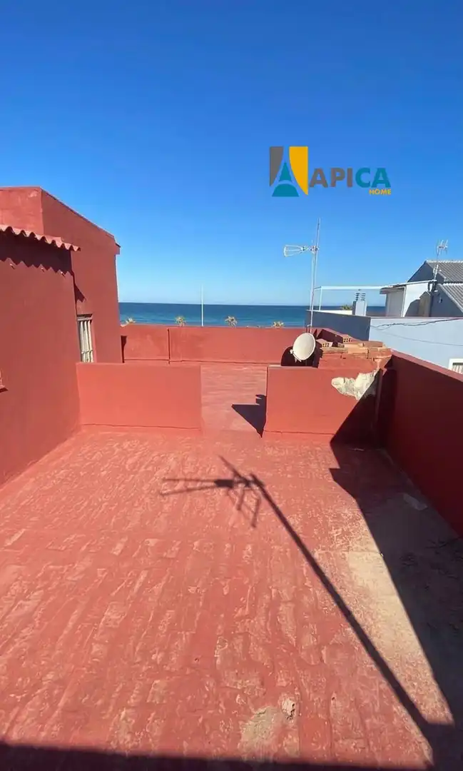 Terrace of Houses for sale in La Línea de la Concepción  with Terrace and Furnished