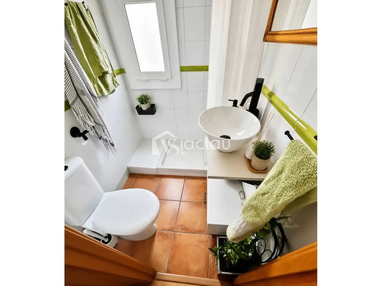 Baño de Piso en venta en Olesa de Montserrat con Aire acondicionado y Parquet