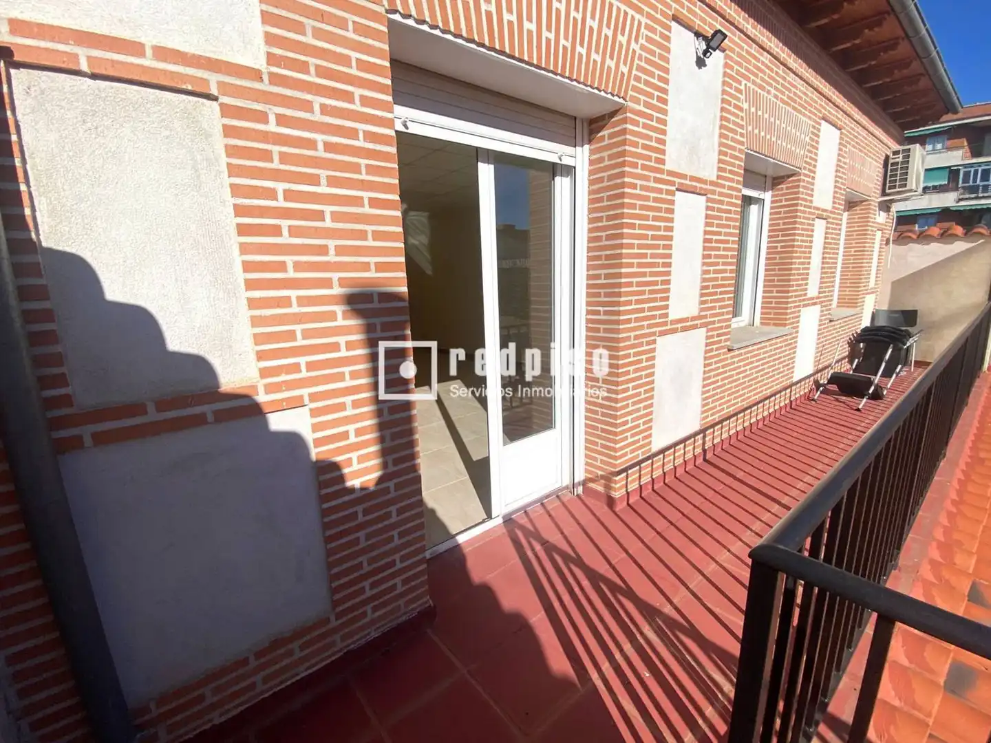 Habitación de Oficina de alquiler en Navalcarnero