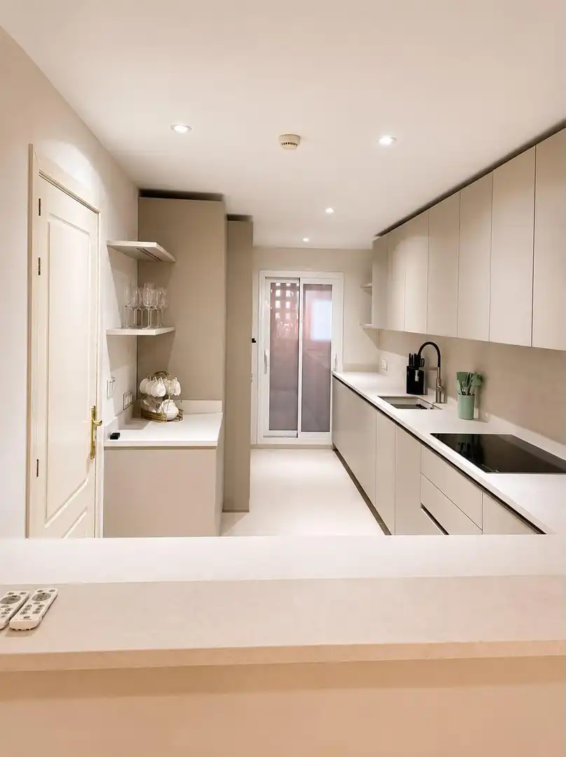 Kitchen of Ground floor for rent in Marbella  with Air Conditioner, Terrace and Swimming Pool