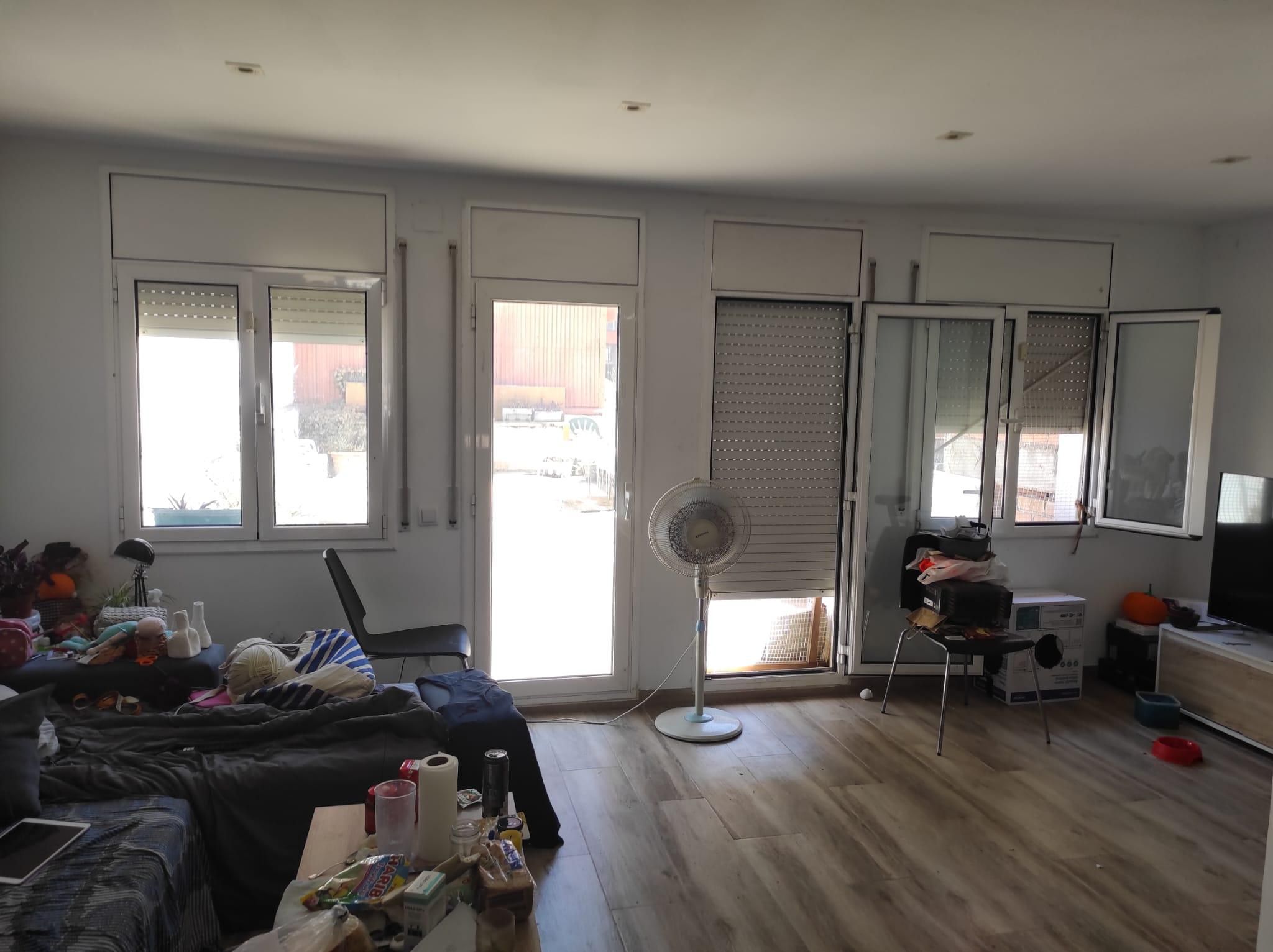 Bedroom of Single-family semi-detached for sale in Cornellà de Llobregat  with Terrace and Balcony