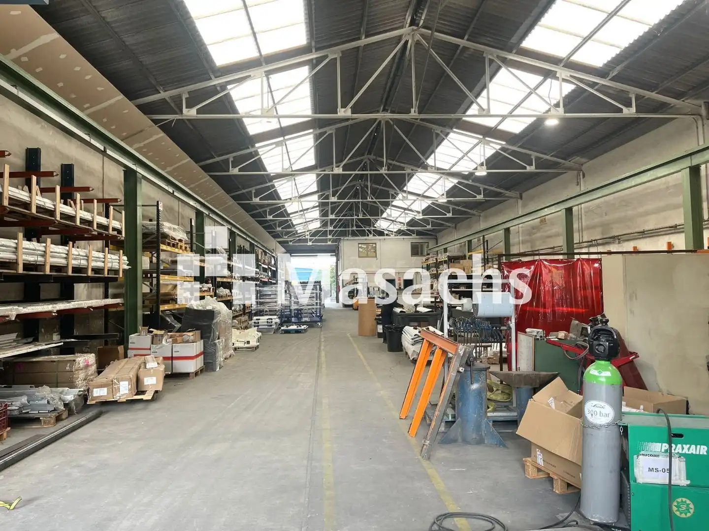 Nau industrial en venda a Polinyà