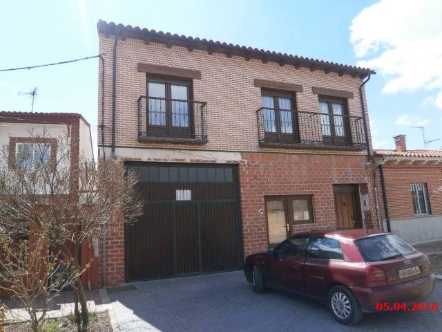 Casa-chalet en Venta en C/ San Lázaro en Medina del Campo