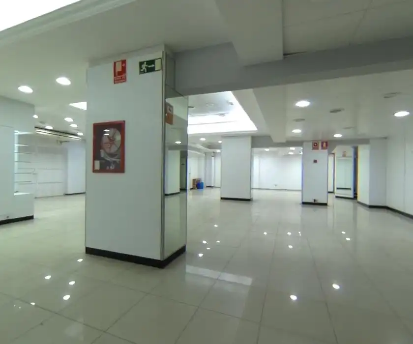 Local comercial en alquiler en Centro, imagen 6