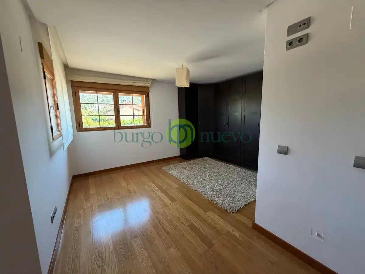 Villa mit Terrasse zur Miete in Calle Monte San Isidro, imagen 19