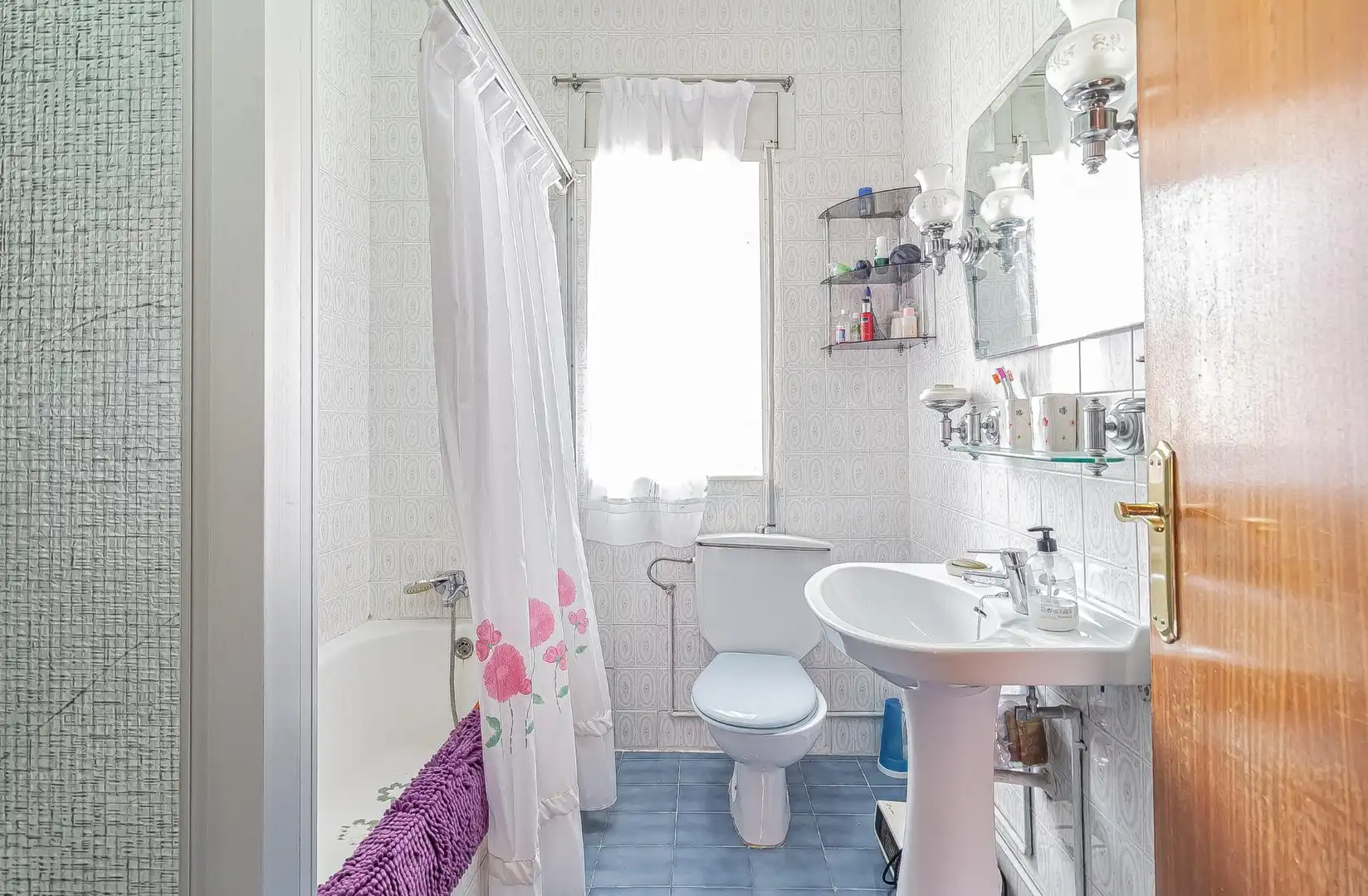 Badezimmer von Einfamilien-Reihenhaus zum Verkauf in Cartagena mit Privatgarten, Abstellraum und Balkon