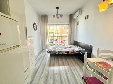 Studio avec balcon à louer à Playa del Cura
