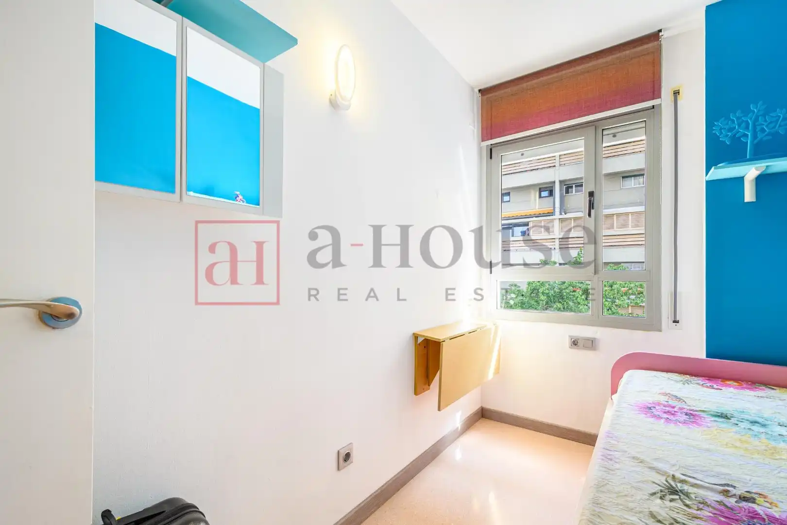 Bedroom of Flat for sale in Barcelona  with Air Conditioner, Heating and Terrace