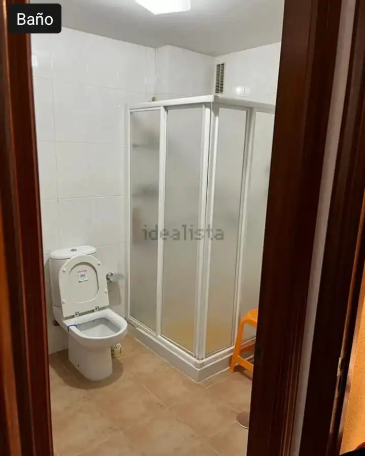 Bathroom of Flat for sale in Monforte de Lemos  with Heating, Parquet flooring and Storage room