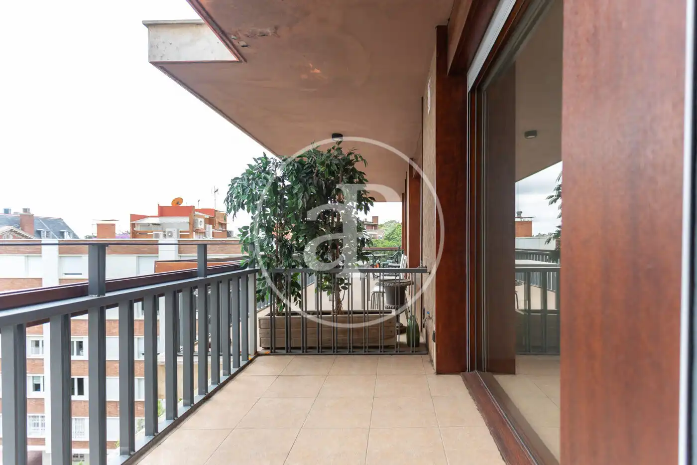 Terraza de Piso de alquiler en Barcelona con Aire acondicionado, Calefacción y Jardín privado