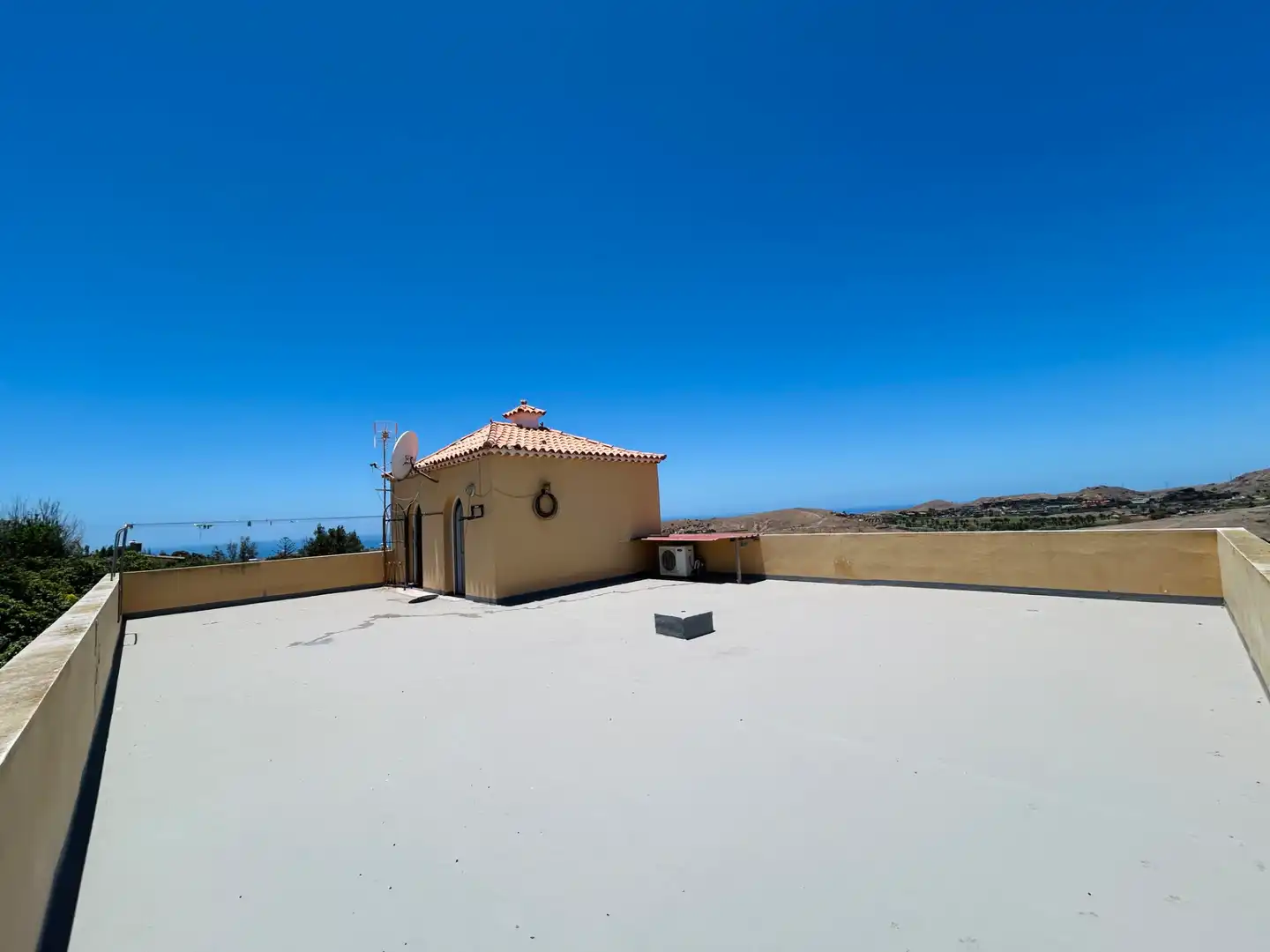 Terrassa de Casa o xalet en venda en San Bartolomé de Tirajana amb Aire condicionat, Jardí privat i Terrassa