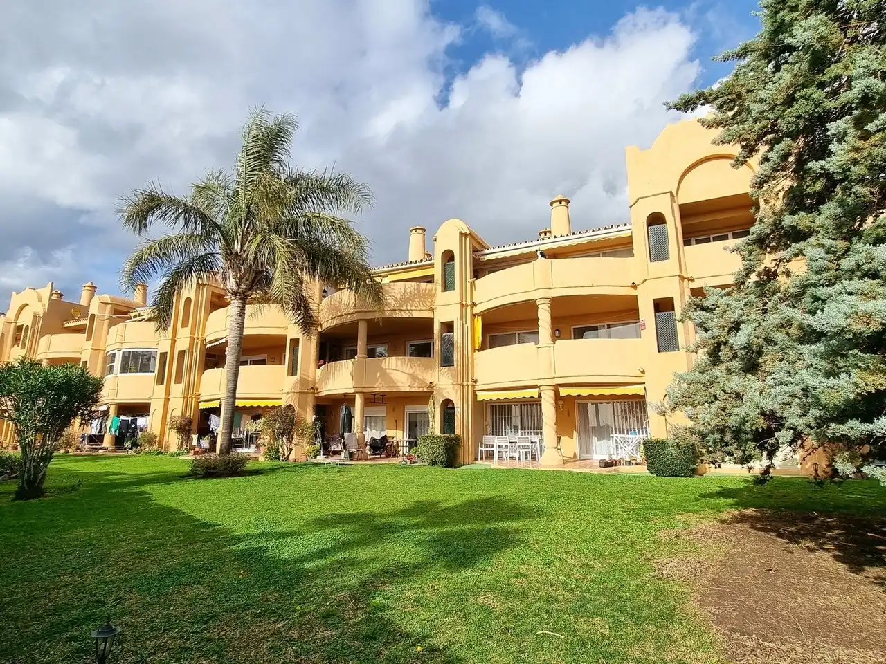 Apartament amb piscina en venda a Calahonda, imagen 29