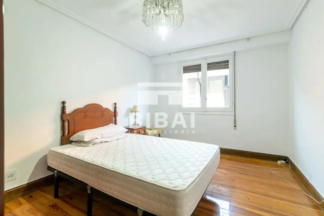 Schlafzimmer von Wohnung zum Verkauf in Arrasate / Mondragón mit Heizung