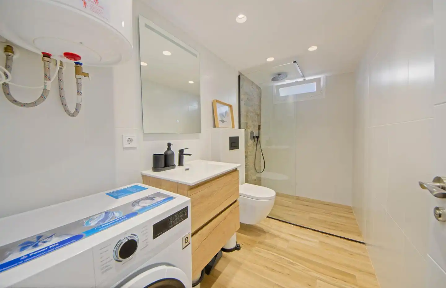 Badezimmer von Geschaftsraum zum Verkauf in  Palma de Mallorca mit Klimaanlage