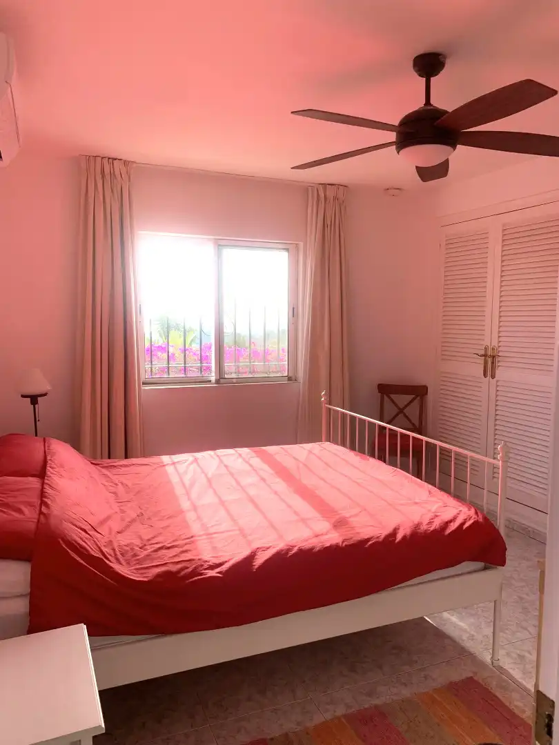 Habitación de Finca rústica en venta en El Perelló con Aire acondicionado, Calefacción y Jardín privado