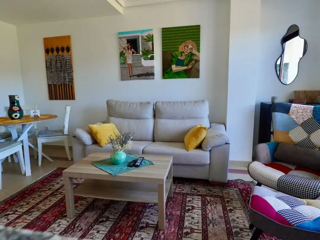Sala d'estar de Pis de lloguer en Nueva Andalucía
