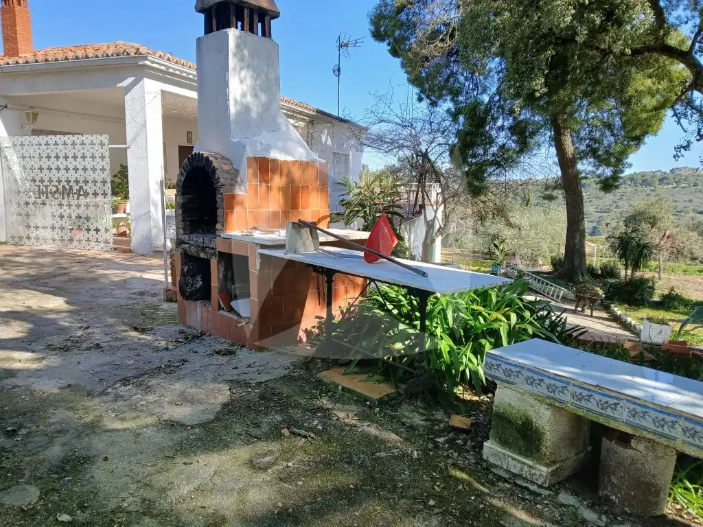 Jardí de Casa o xalet en venda en Cáceres amb Aire condicionat, Terrassa i Piscina