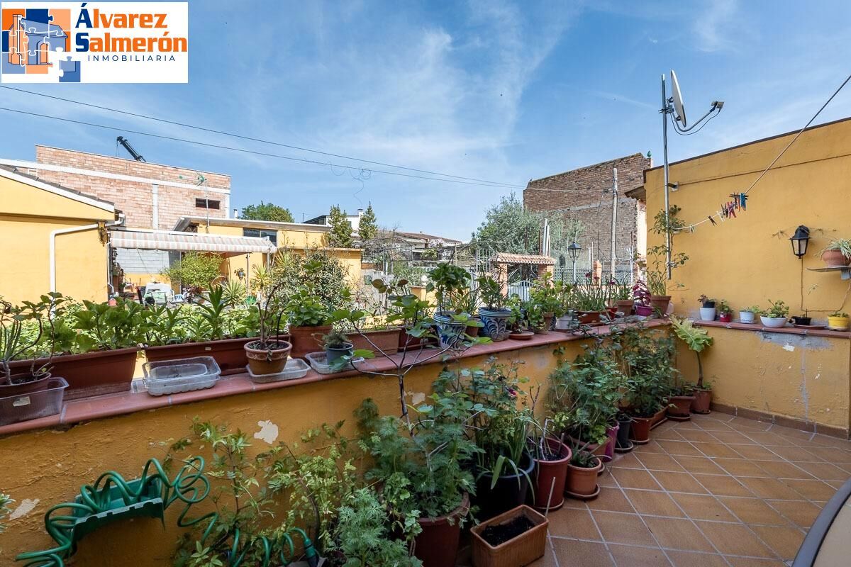 Garten von Wohnung zum verkauf in Ogíjares mit Klimaanlage, Terrasse und Gemeinschaftspool