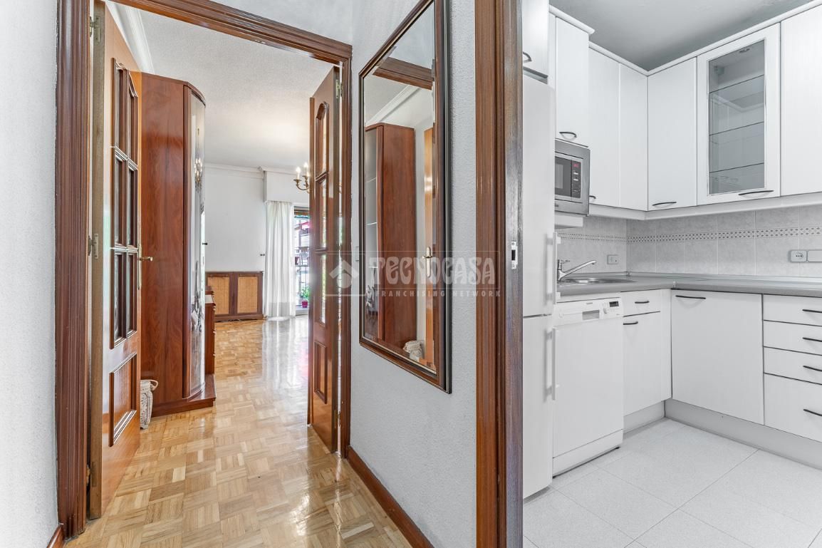 Piso en venta en  Madrid Capital con Calefacción