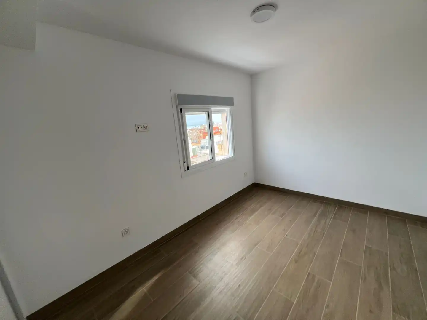 Bedroom of Flat for sale in Roquetas de Mar  with Terrace and Furnished