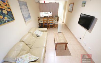 Living room of Apartment for sale in Fuengirola  with Air Conditioner and Storage room