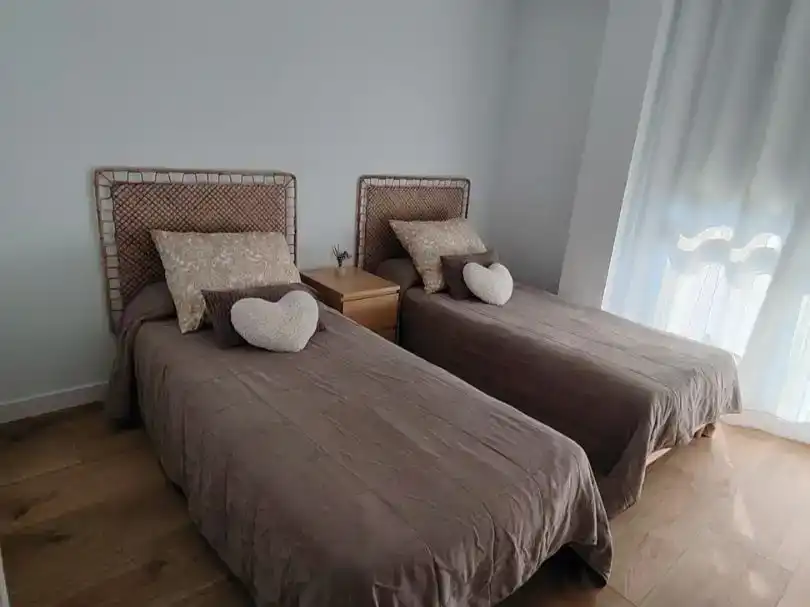 Schlafzimmer von Wohnung zur Miete in Reocín
