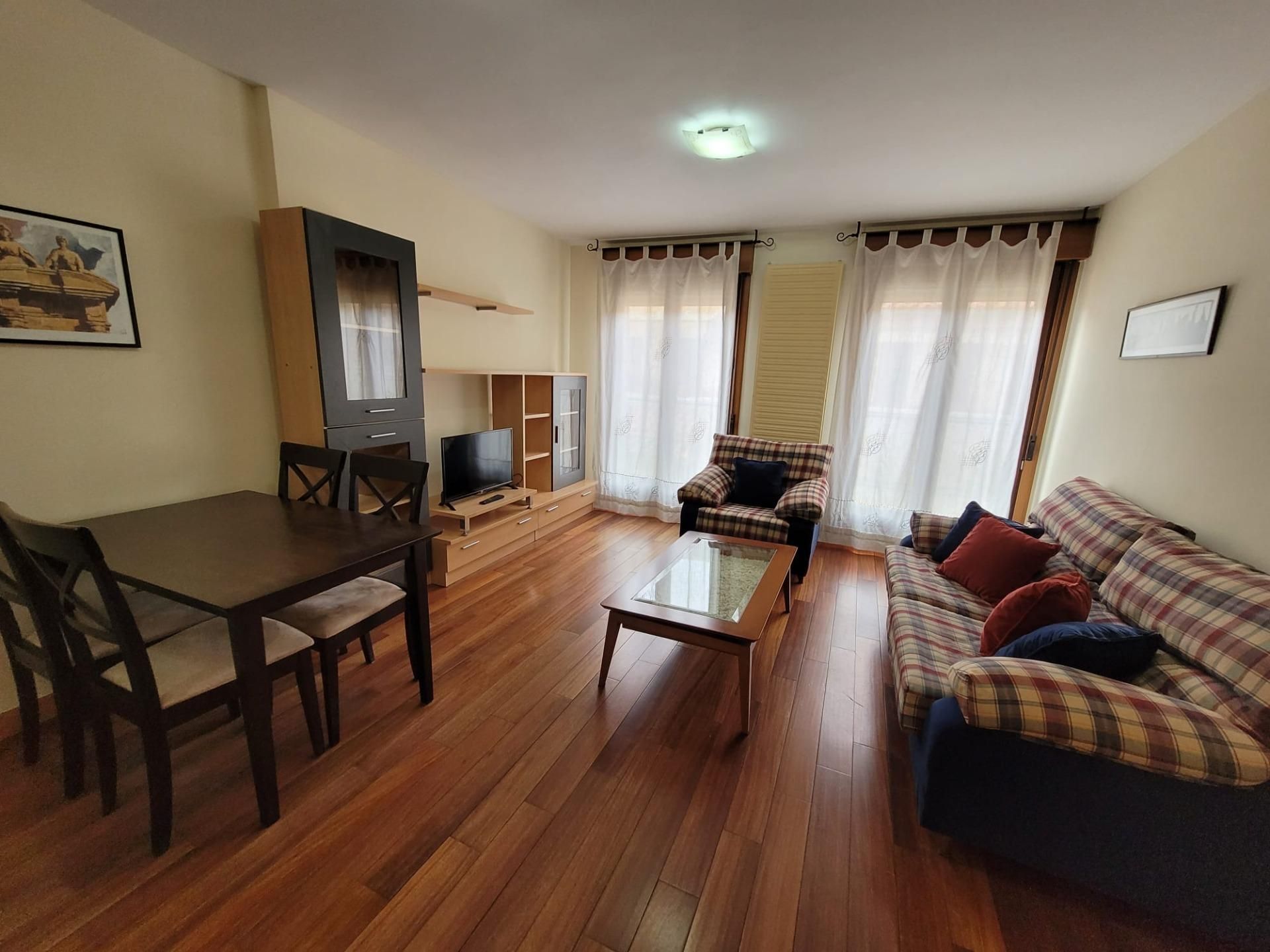 Living room of Apartment to rent in Salamanca Capital  with Heating and Furnished