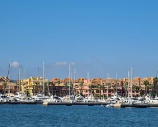 Vista exterior de Apartament en venda en Sotogrande amb Aire condicionat i Terrassa