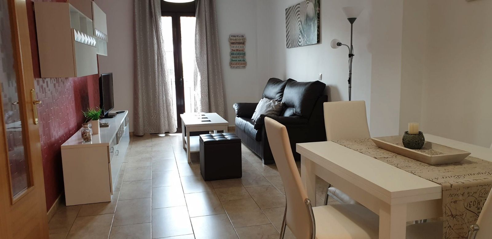 Sala de estar de Dúplex de alquiler en  Córdoba Capital con Aire acondicionado, Calefacción y Trastero