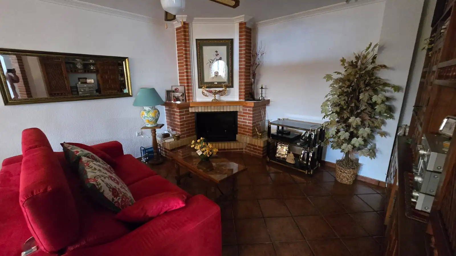 Sala d'estar de Casa o xalet en venda en Úbeda amb Aire condicionat, Calefacció i Jardí privat