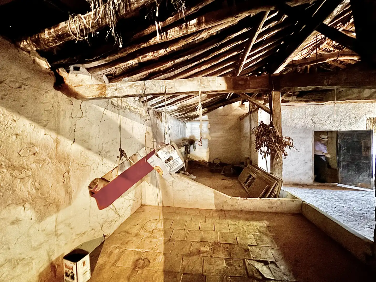 Casa adosada en venta en Pozorrubielos de la Mancha con Calefacción, Trastero y Amueblado