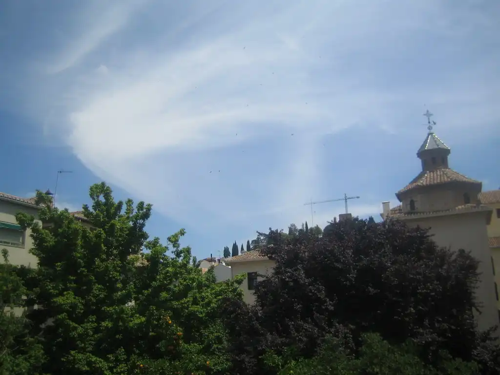 Vista exterior de Pis de lloguer en Granada amb Aire condicionat, Forn i Rentadora