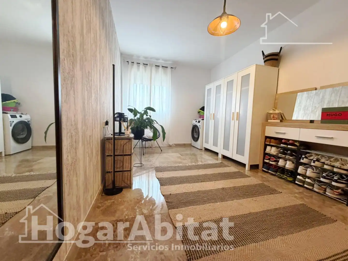 Schlafzimmer von Dachboden zum Verkauf in Vilamarxant mit Klimaanlage und Terrasse