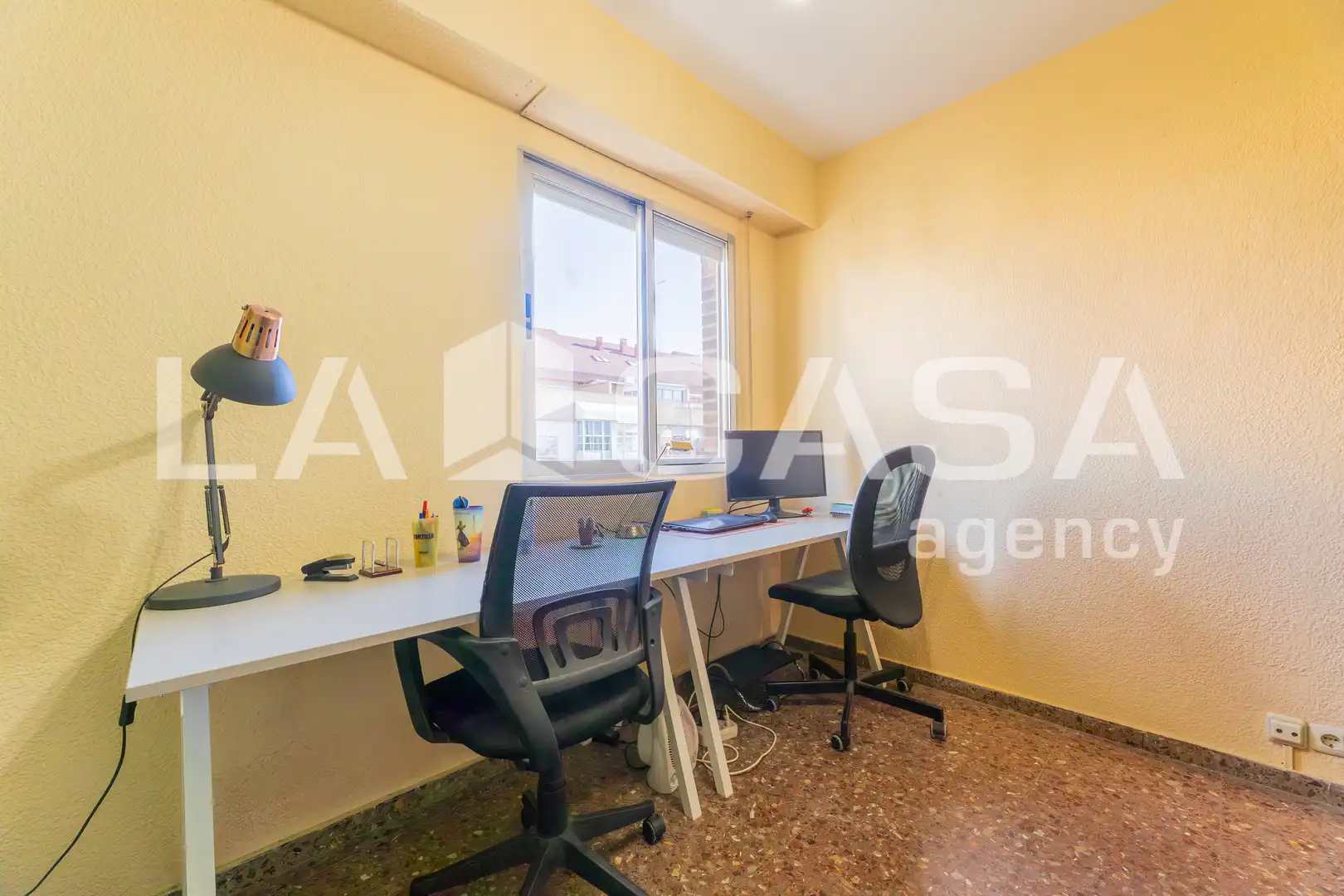 Piso en venta en Valencia con Balcón