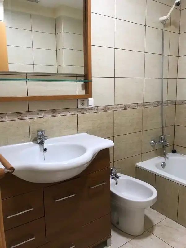 Bany de Pis en venda en La Cuesta -Finca España