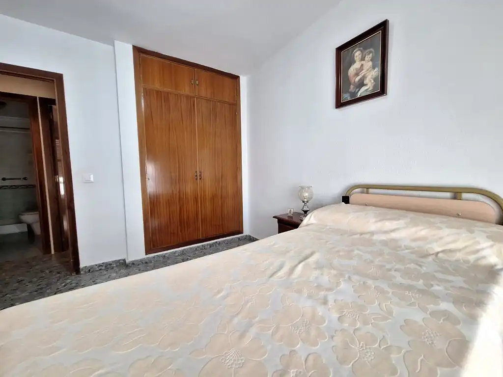Flat for sale in Calle Canonigo, Arenal - La Pólvora