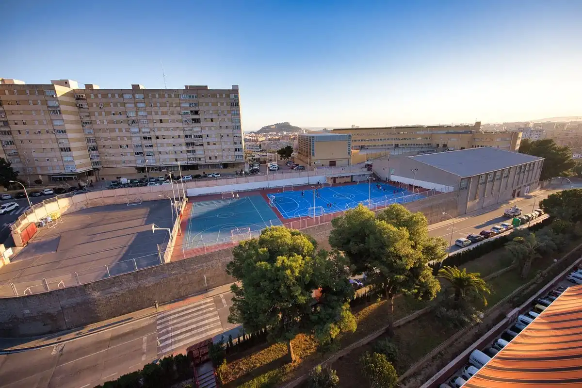 Piso con piscina en venta en C. Pintor Pedro Camacho, imagen 22