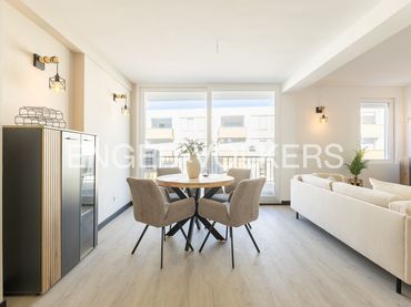 Piso con balcón en venta en Montañar - El Arenal