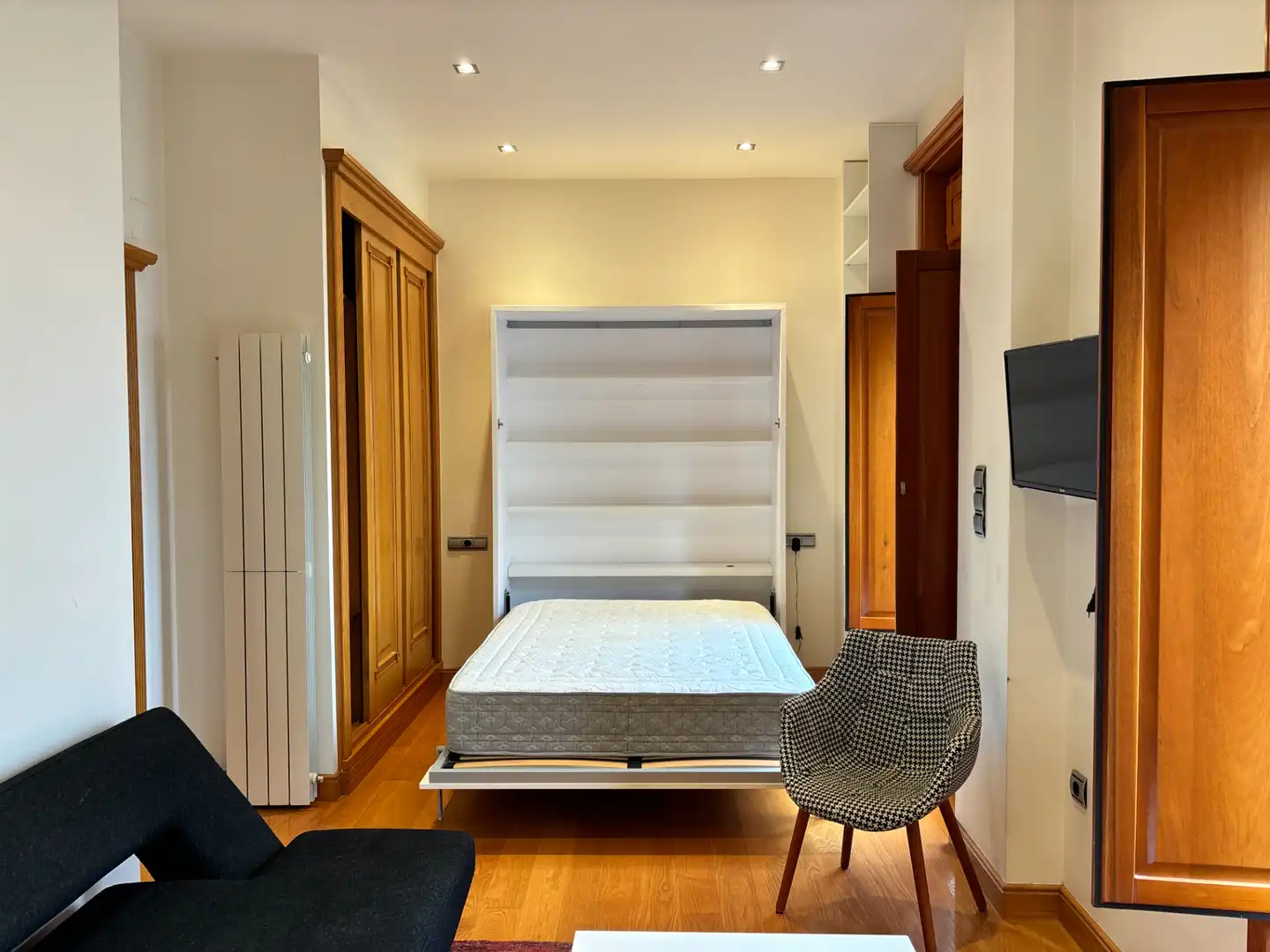 Habitación de Estudio de alquiler en Vigo  con Calefacción, Amueblado y Horno