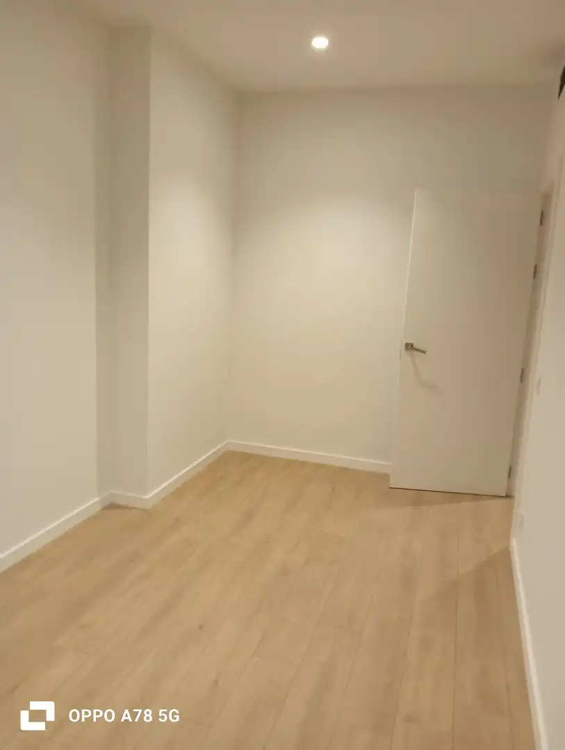 Piso de alquiler en Mataró con Aire acondicionado, Calefacción y Horno
