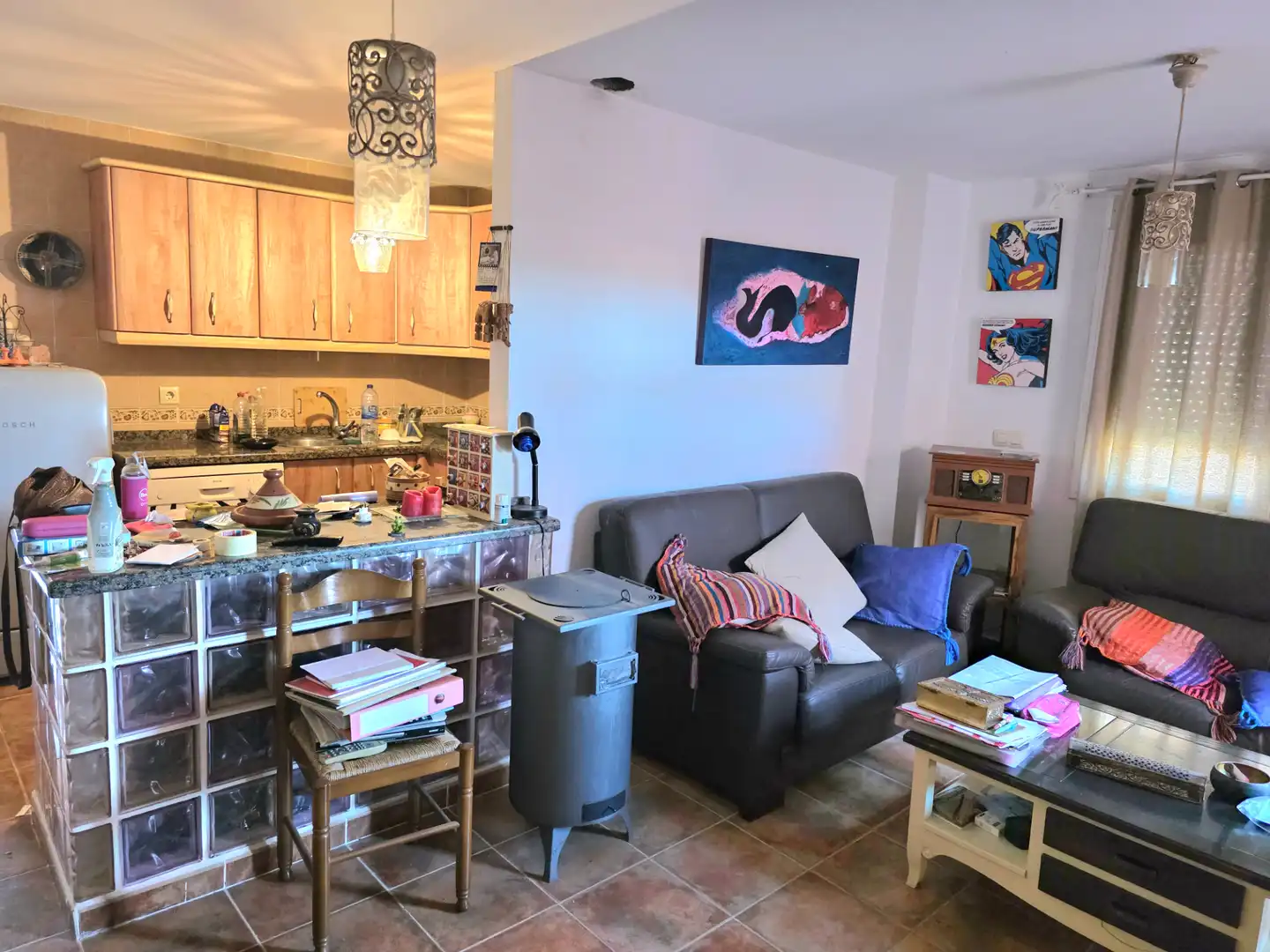 Sala d'estar de Dúplex en venda en Algeciras amb Terrassa, Traster i Piscina comunitària