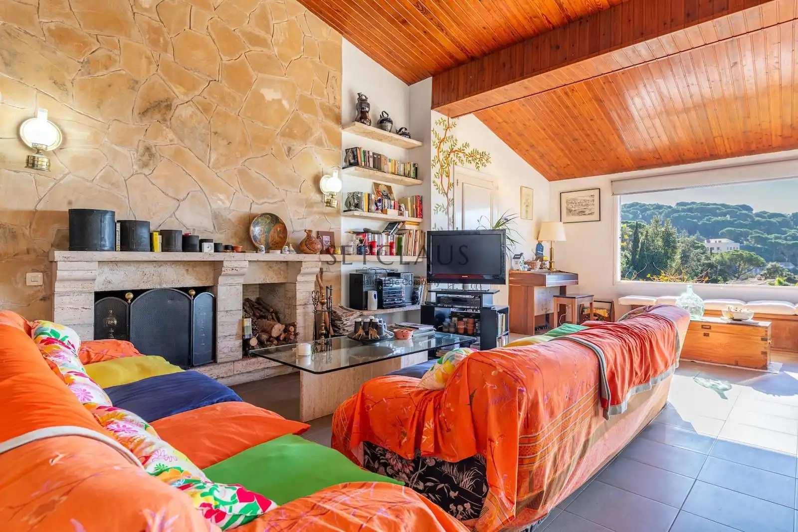 Sala d'estar de Casa o xalet en venda en Lloret de Mar amb Calefacció, Jardí privat i Terrassa