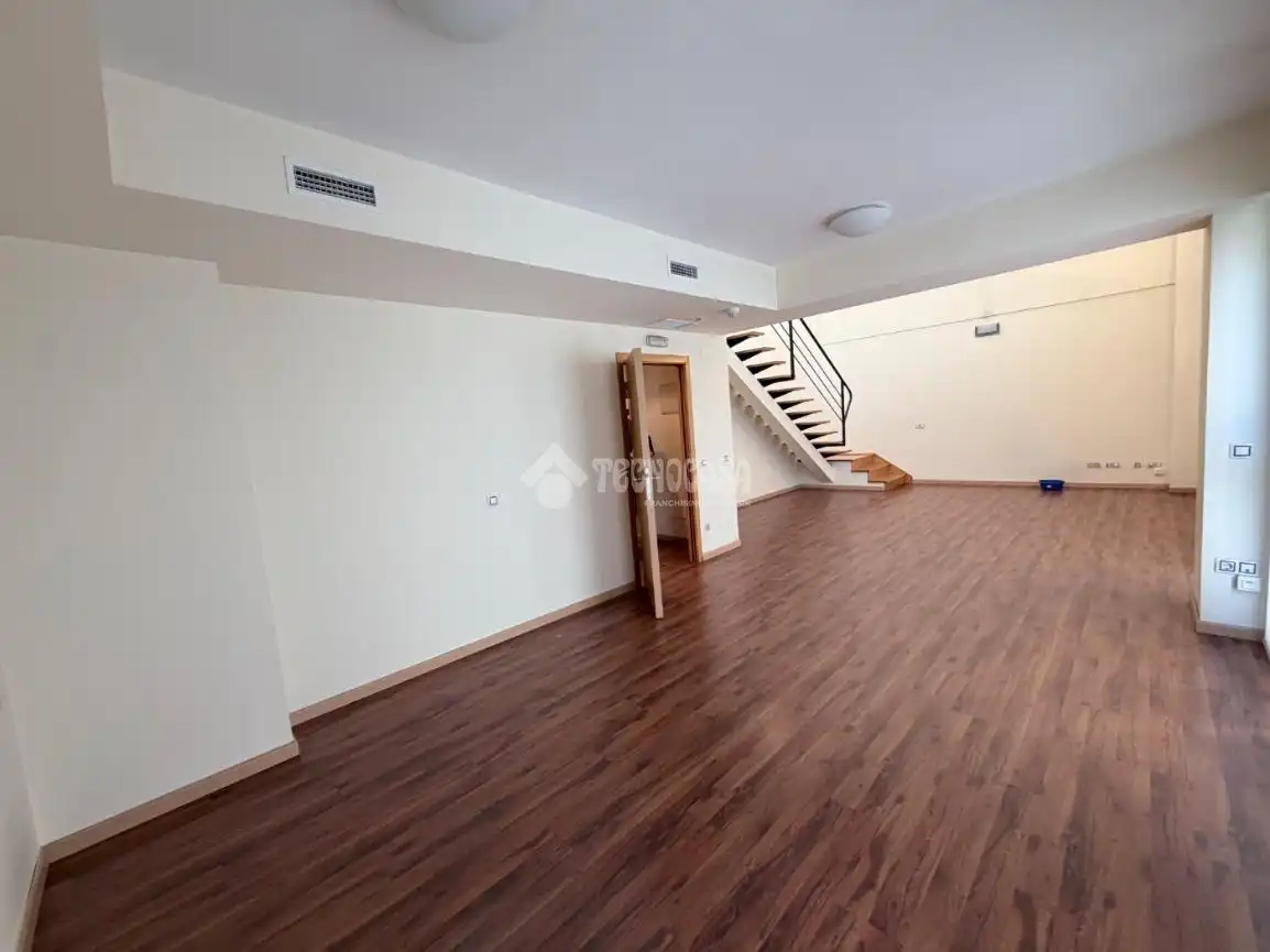 Lofts for sale in Madrid  with Air Conditioner and Heating